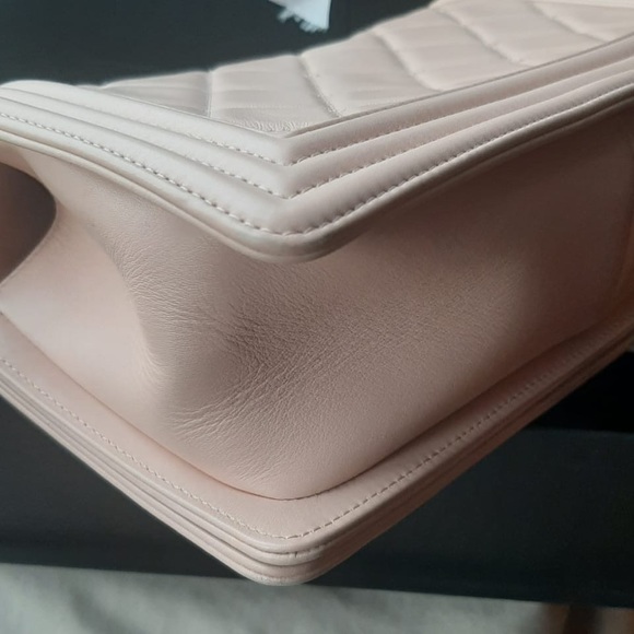 Chanel Medium Size Boy Bag - Picture 2 of 8